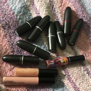 Huge Mac bundle of lipsticks